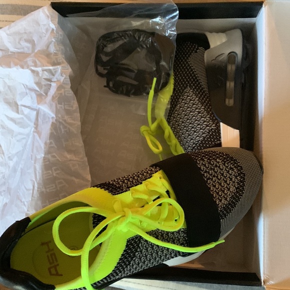 Ash Sneakers NEW! - Picture 2 of 7